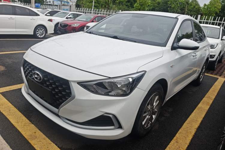 Used Hyundai Celesta 2020 1.6L Automatic GL Enjoyable Edition