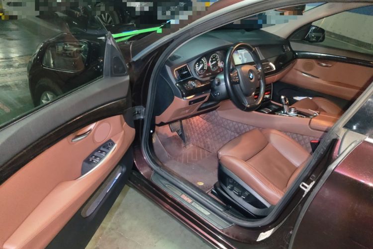 Used BMW 5 Series GT 2011 535i xDrive Luxury Edition
