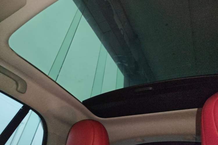 Used smart fortwo 2015 1.0L 52 kW Hardtop Passion Edition Headliner