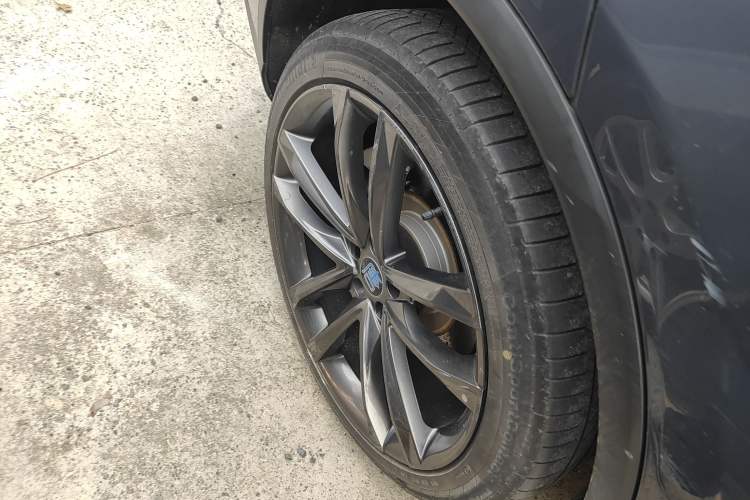 Used BYD Tang New Energy 2018 DM 2.0T All-Wheel Drive Smart Connectivity Luxury Model 7 Seats China V Emission Standard Exterior 5