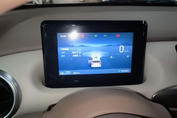 Used Wuling Hongguang MINIEV 2025 Four-Door Version Premium Edition Instrument Cluster