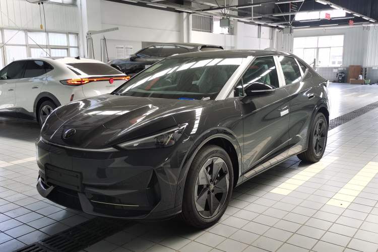 Used Volkswagen ID.UNYX 2025 Pure Model