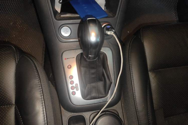 Used Volkswagen Tiguan L 2015 1.8TSI Automatic All-Wheel-Drive Luxury Model