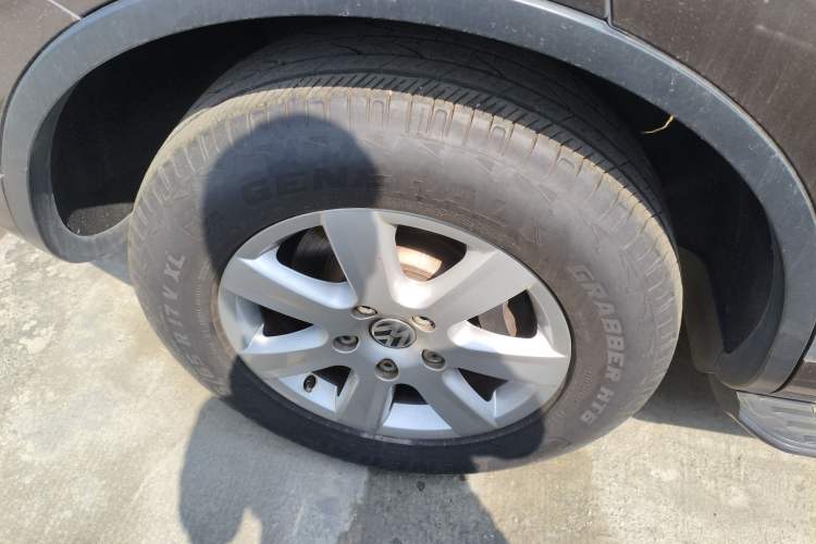 Used Volkswagen Touareg 2014 3.0 TSI New Edition
