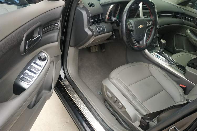 Used Chevrolet Malibu 2014 2.0L Automatic Luxury Edition