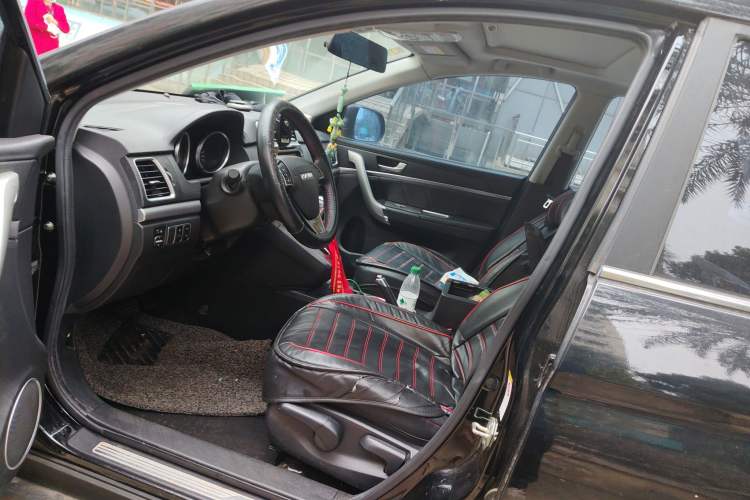 Used Haval M6 2017 1.5T Automatic Two-Wheel Drive Elite Model
