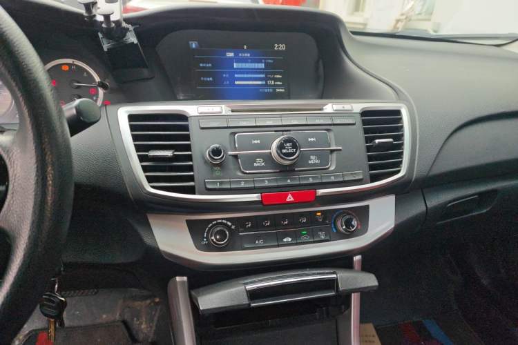 Used Honda Accord 2015 2.0L LX Comfort Edition