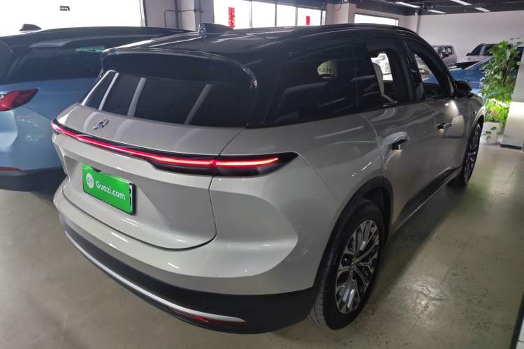 Used Nio ES6 2023 75 kWh

