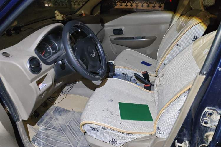 Used Wuling Hongguang 2013 1.5L Standard Version Driver Seat