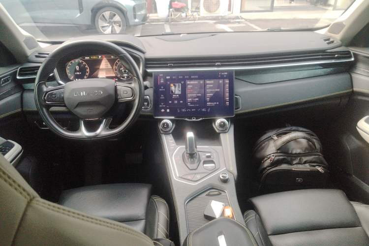 Used Lynk & Co 05 2022 2.0T Two-Wheel Drive Shine Halo
