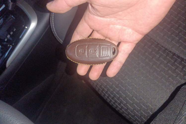 Used Nissan Tiida 2019 1.6L CVT Smart Drive Version China VI Standard Vehicle Key