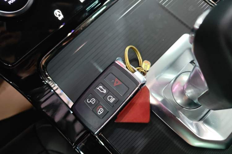 Used Land Rover Range Evoque 2020 249 PS R-DYNAMIC S Sport Edition
