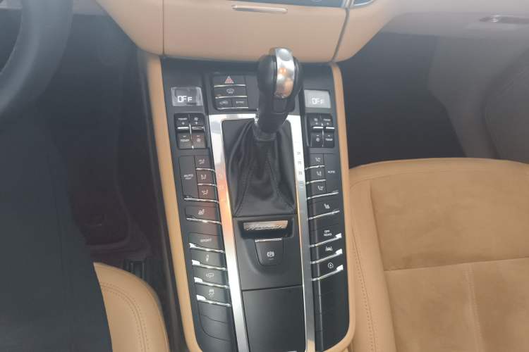 Used Porsche Macan 2017 Macan S 3.0T
