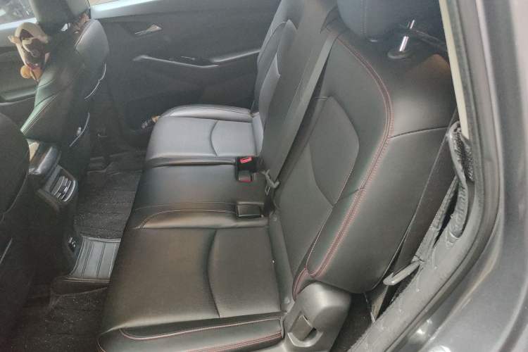 Used Chevrolet Orlando 2018 Redline 530T Automatic Enjoyment Edition (5+2 Model) – China V Standard Left Rear Seat