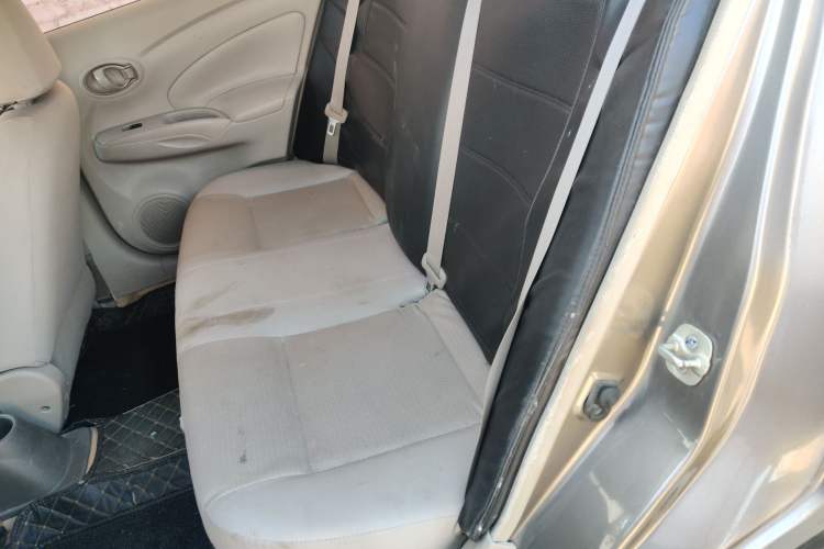 Used Nissan Sunny 2015 1.5XE Manual Comfort Edition Left Rear Seat