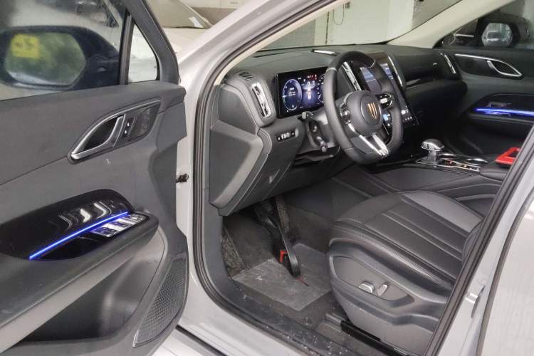 Used Hongqi HS3 PHEV 2024 PHEV 115km Jingwei Edition Driver Seat