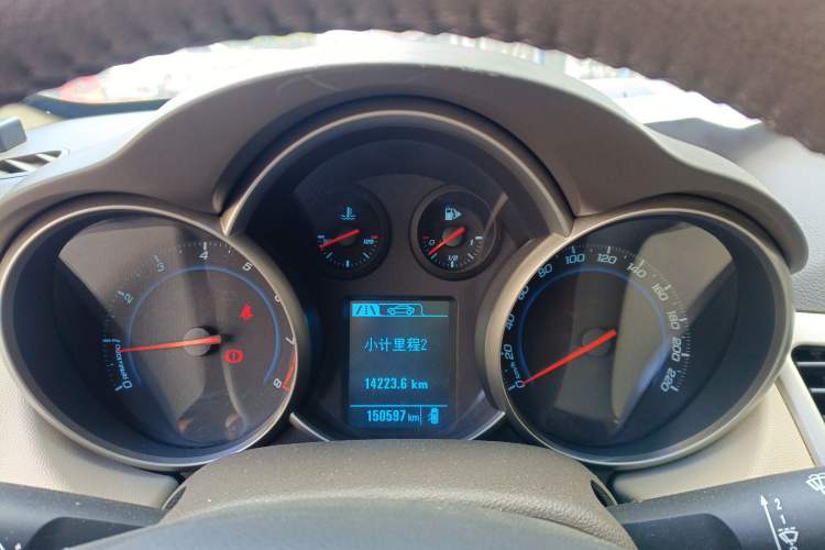 Used Chevrolet Cruze 2015 1.5L Classic SL MT
