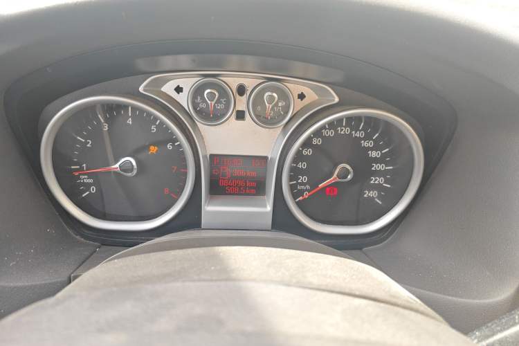 Used Ford Focus 2013 Hatchback Classic 1.8L Automatic Fashion Edition