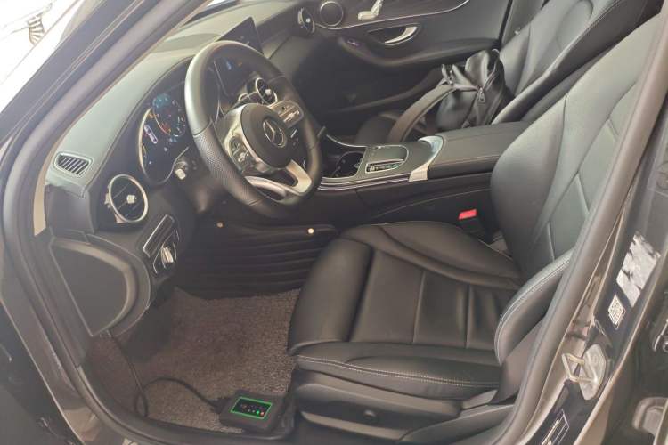 Used Mercedes-Benz C-Class 2021 C 200 L Fashion Edition Sport Version Left Front Seat