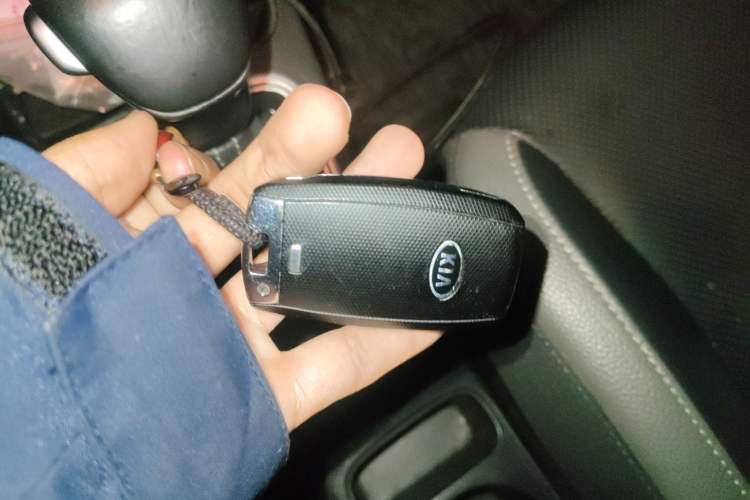 Used Kia kx1 Stonic 2019 1.4L Automatic Fun Edition China VI Vehicle Key