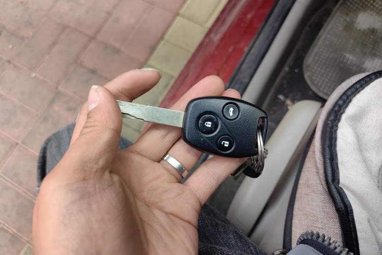 Used Honda City Classic 2012 1.5L manual Elite Edition Vehicle Key