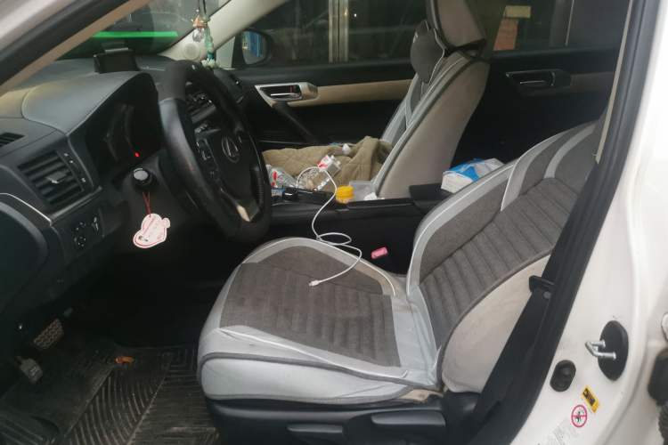 Used Lexus CT 2014 CT200h Comfort Edition Monochrome