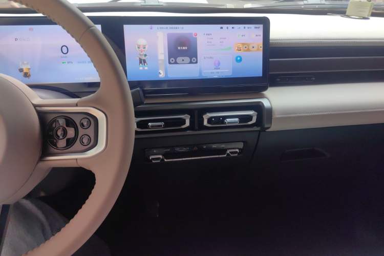 Used Baojun Spark 2023 Intelligent Premium Edition Audio And AC Panel