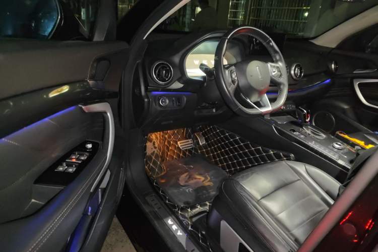 Used Wey VV7 2017 2.0T Flagship Model
