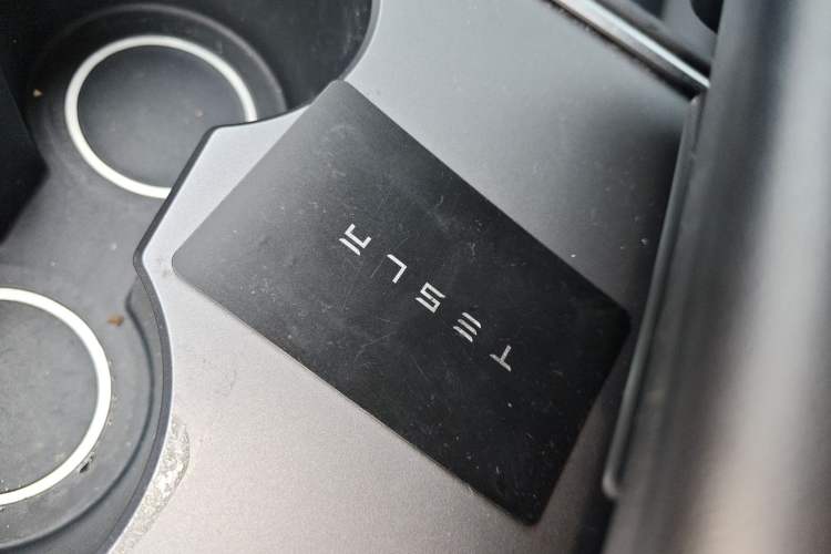 Used Tesla Model Y 2023 Rear-Wheel-Drive Version