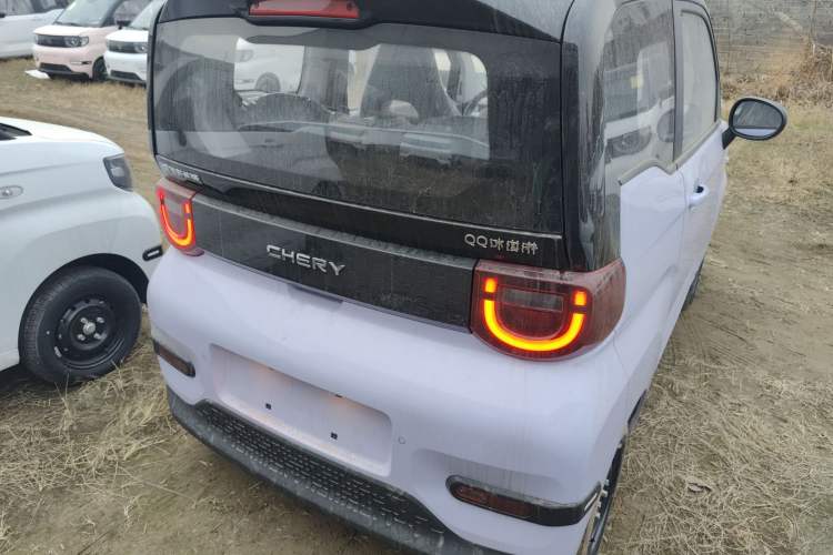 Used Chery QQ Ice Cream 2025 Model 205km Sundae Edition
