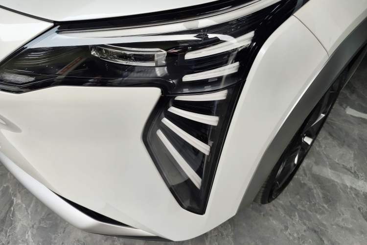 Used AION Y 2022 Plus 70 Tech Edition Left Front Headlight