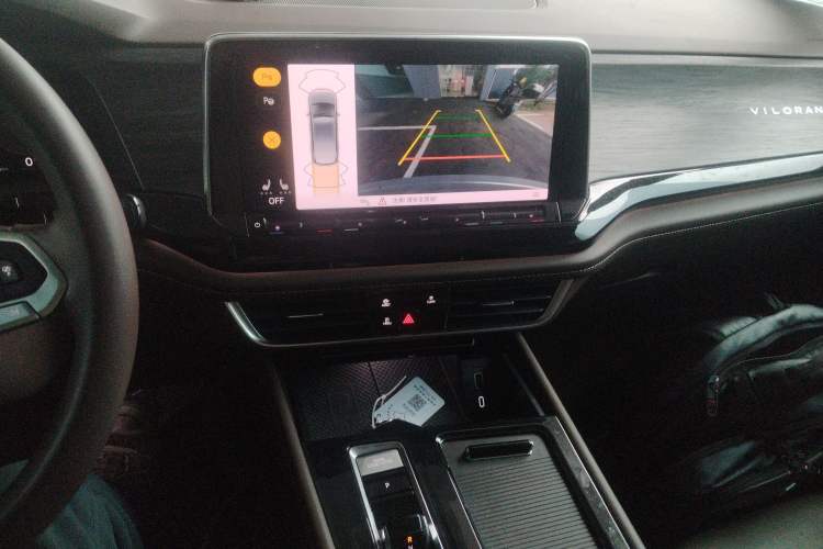 Used Volkswagen Viloran 2024 330TSI Luxury Edition
