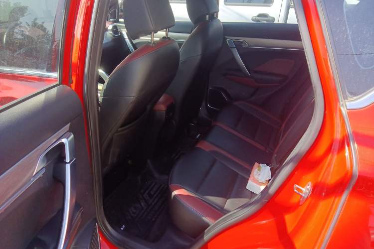 Used Geely Auto Coolray 2019 Sport Model 260T DCT Battle China V Standard Left Rear Seat