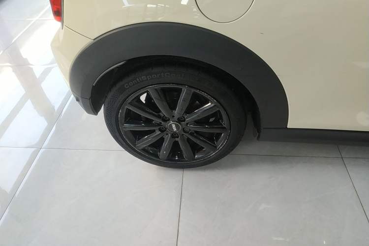 Used MINI 2018 1.5T COOPER Artist