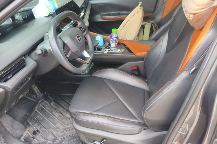 Used CHANGAN UNI-V 2022 1.5T Prestige Version
