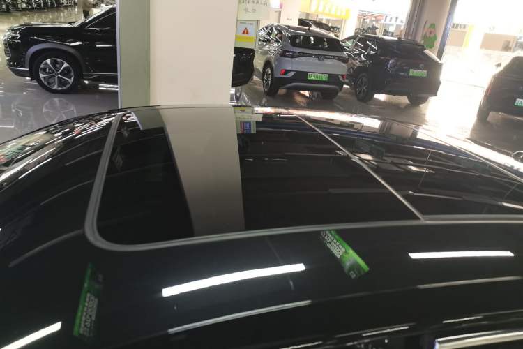 Used Volkswagen Magotan GTE Plug-in Hybrid 2020 GTE Luxury Model Roof