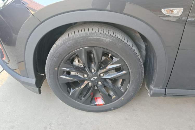 Used Chevrolet Orlando 2020 Light Hybrid Redline 530T Automatic Enjoyment Edition (5+2 Models)