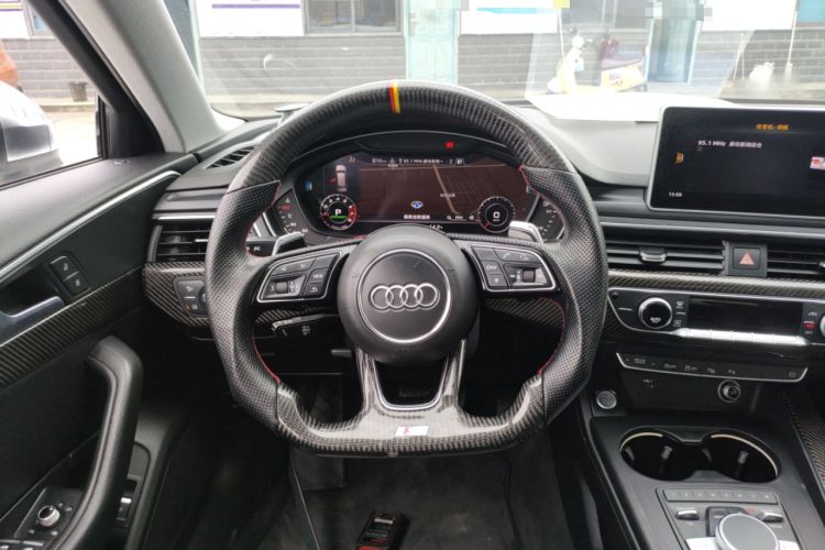 Used Audi A4L 2019 40 TFSI Fashion Edition China VI Emission Standard