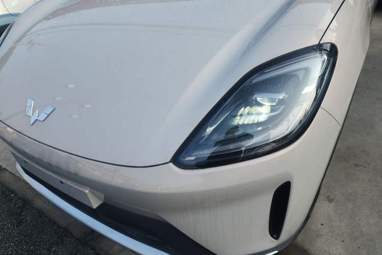 Used Wuling Bingo S 2025 Model 325km Deluxe Edition