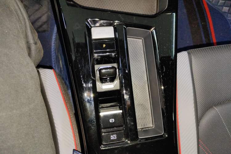 Used Volkswagen Lamando 2025 Lavida L 280TSI DSG Spicy Edition
