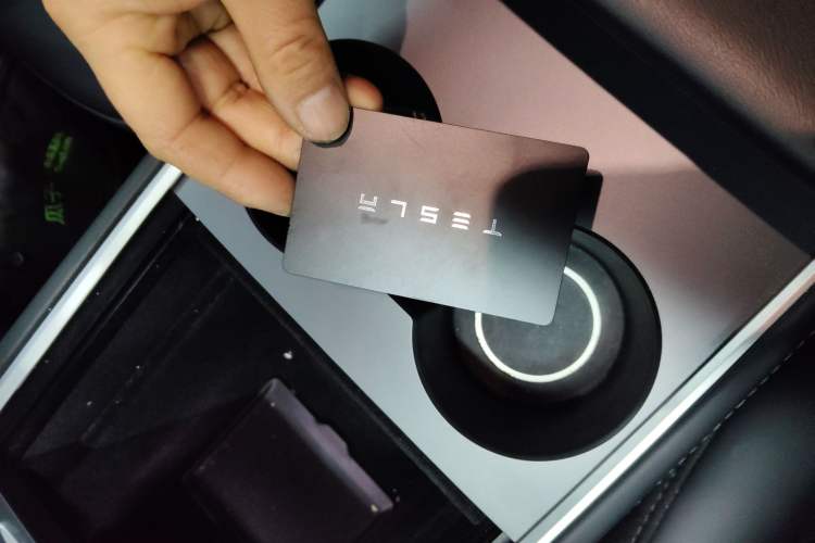 Used Tesla Model Y 2024 Rear-Wheel-Drive Version