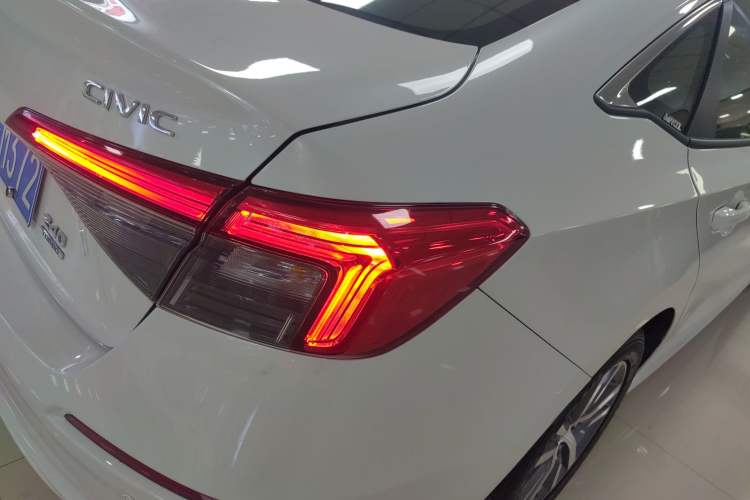 Used Honda Civic 2023 240TURBO CVT Dynamic Edition