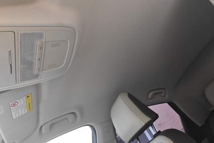 Used MG 4 EV 2023 415 km Range Sea-Faring Champion Edition Headliner