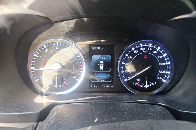 Used CHANGAN CS95 2017 2.0T Four-Wheel Drive SmartDrive Edition
