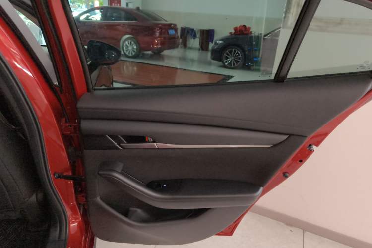 Used Mazda Mazda 3 Axela 2022 2.0L Automatic Zhiqing Edition
