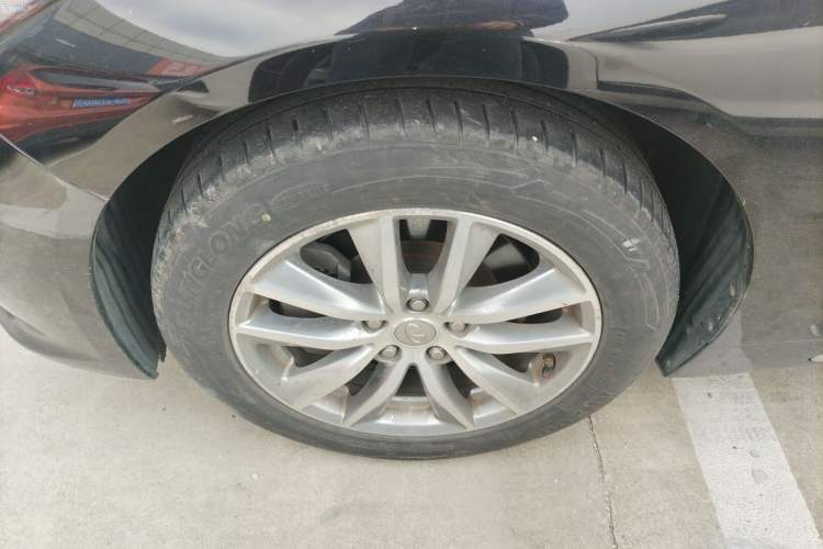 Used Infiniti Q50L 2015 2.0T Enjoyment Edition