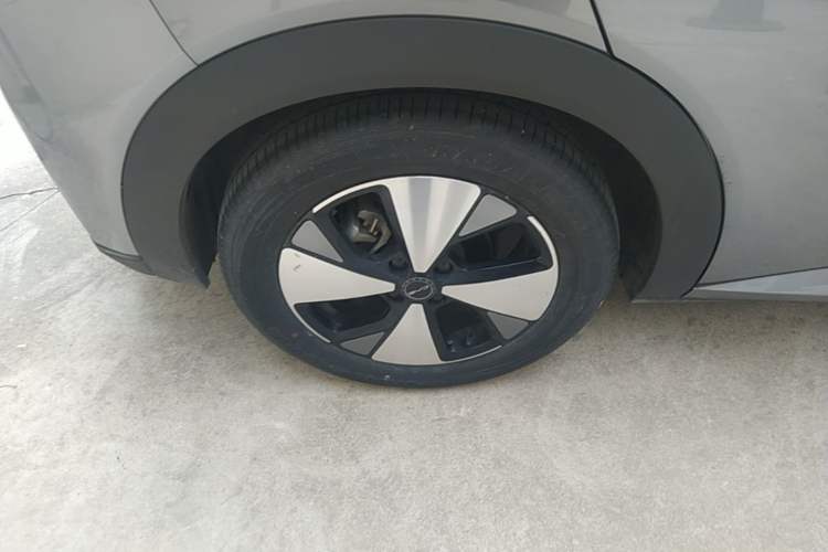 Used BYD Dolphin 2023 420 km Fashion Edition
