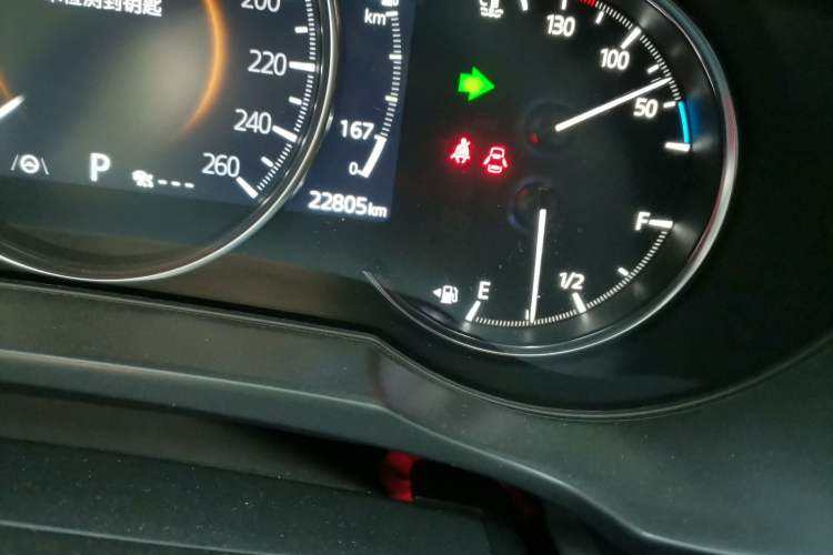 Used Mazda CX-5 2024 2.0L Automatic Two-Wheel Drive ZhiShang Pro Odometer Close Up