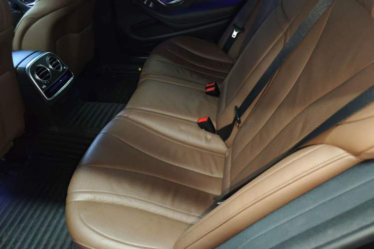 Used Mercedes-Benz S-Class 2019 S 320 L Prestige Edition Left Rear Seat