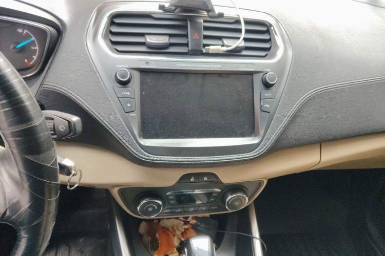 Used Ford Escort 2015 1.5L Automatic Fashion Model
